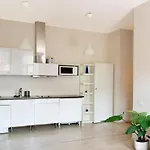 Bright Apartment In Old Town By Urban Rent